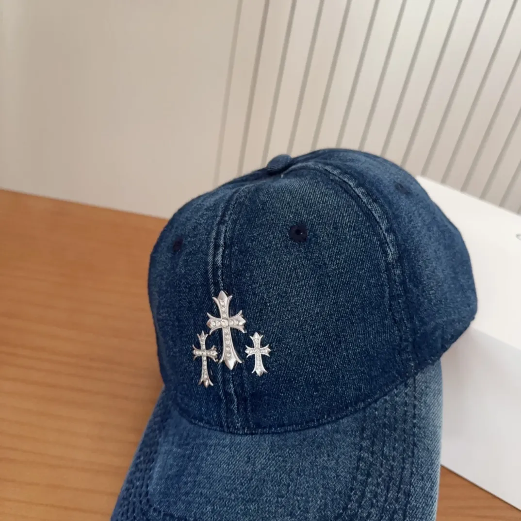 💰60 Chrome Hearts 💓Early spring Korean style fashion retro distressed hole hat wear design versatile baseball cap peaked cap